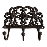 Metal wall key holder