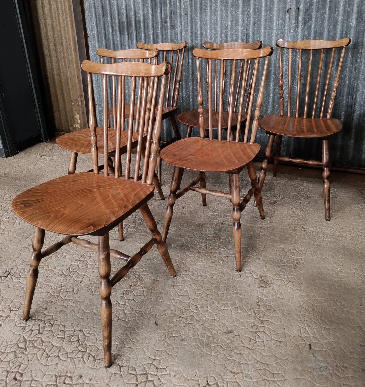 Set of 6 vintage Baumann Tacoma Menuet bistro chairs