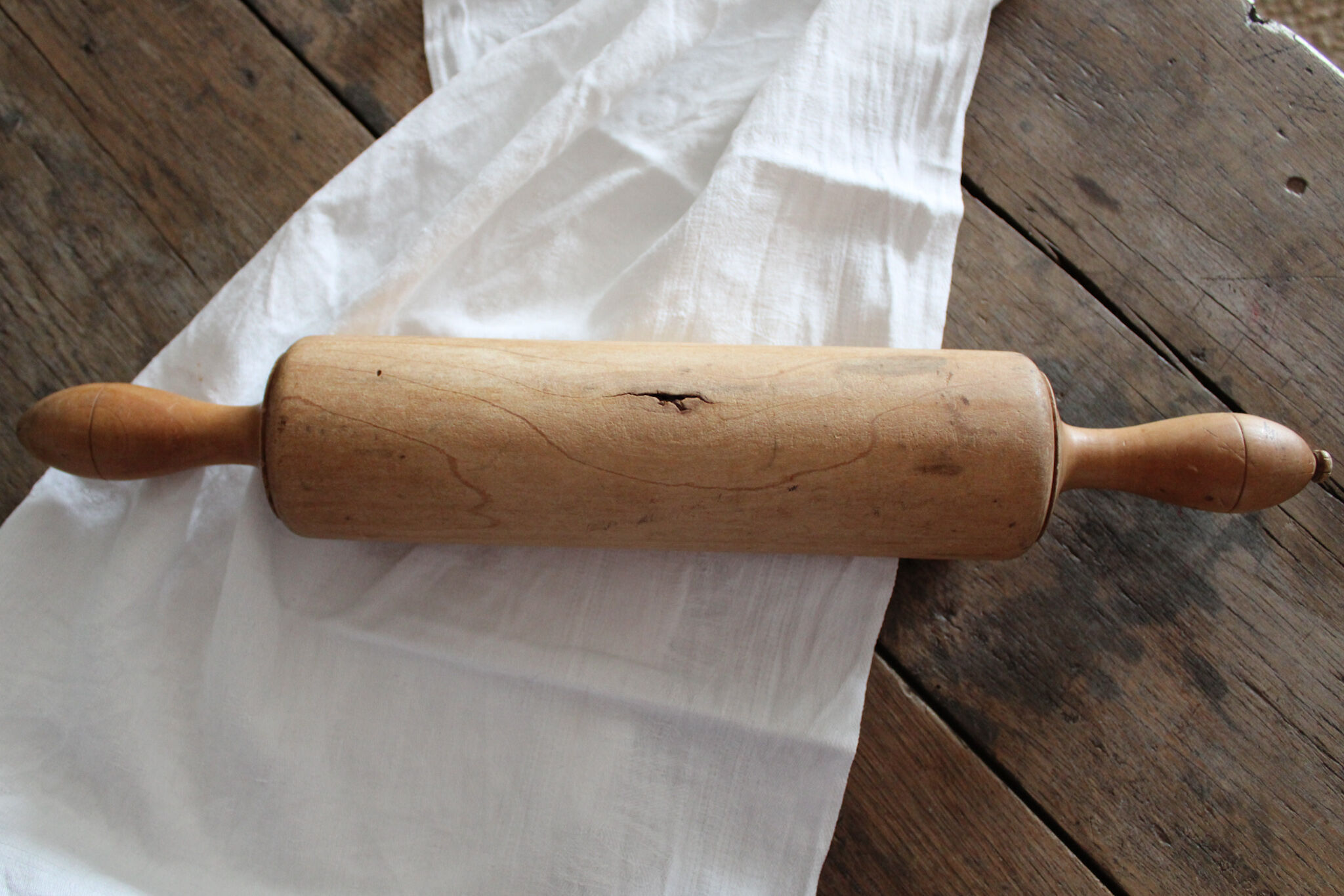 Rolling pin (b)