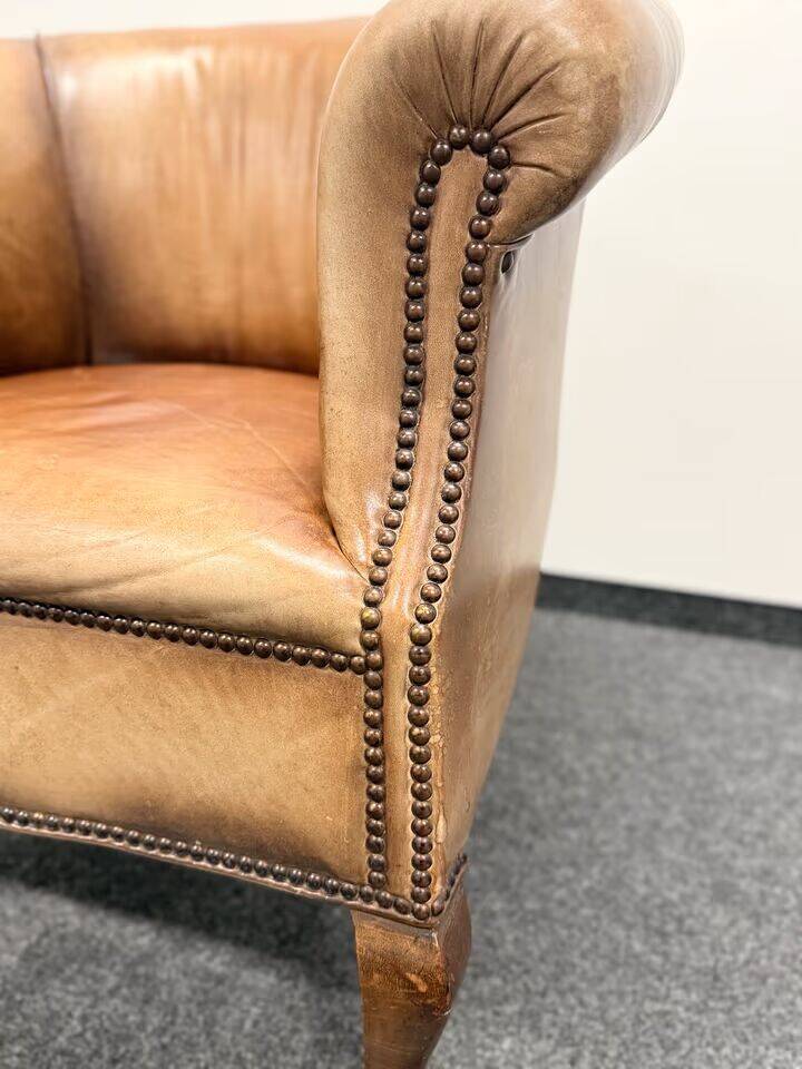 Classic Club Chair in Vintage Sheepskin Leather