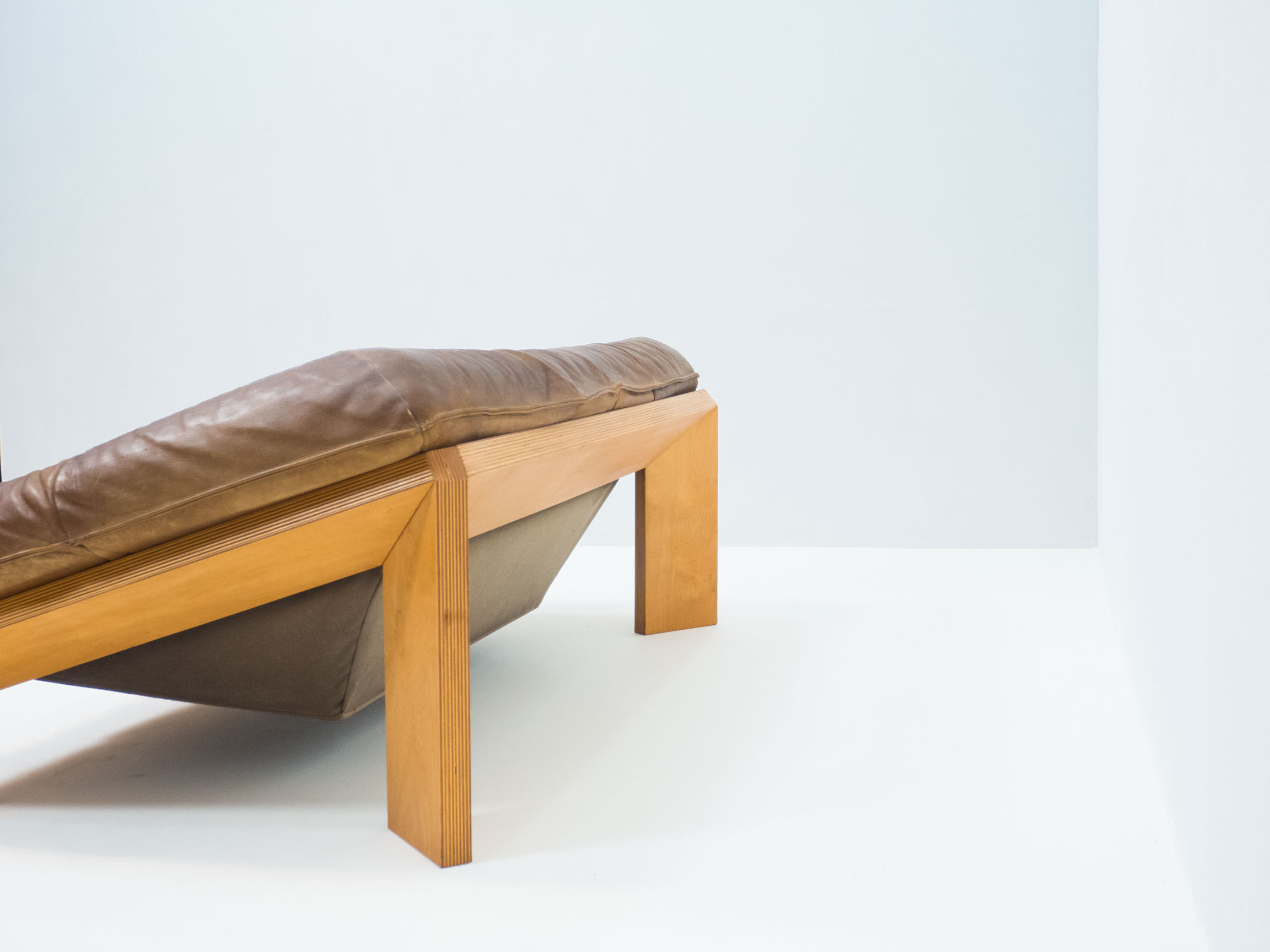 Montis ‘Oslo’ 2 seater sofa designed by Gerard van den Berg