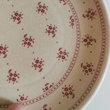 Plates to desserts, fine faience of Gien, flowers pink powder