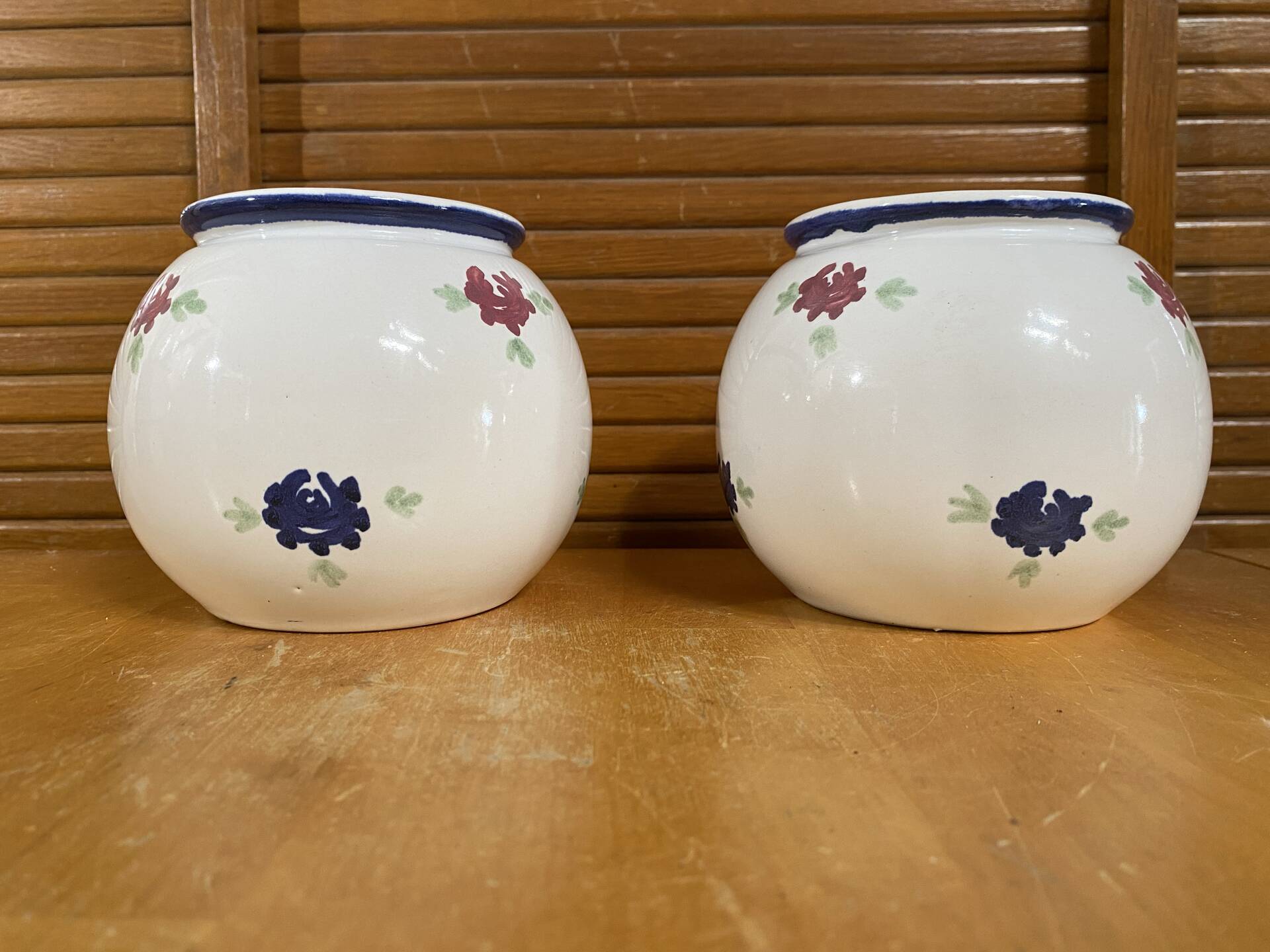 Pair of antique st clément round vases white ceramic flower decor vintage