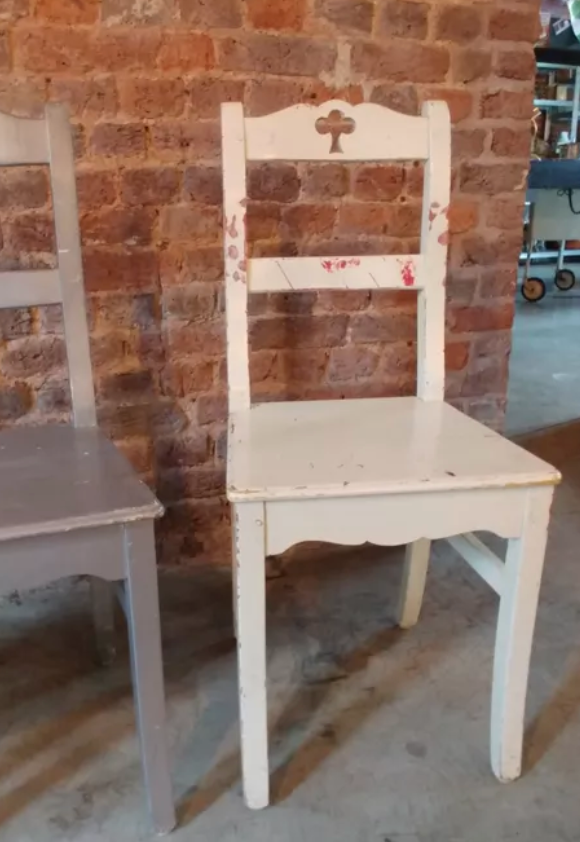 Set of 3 country chairs