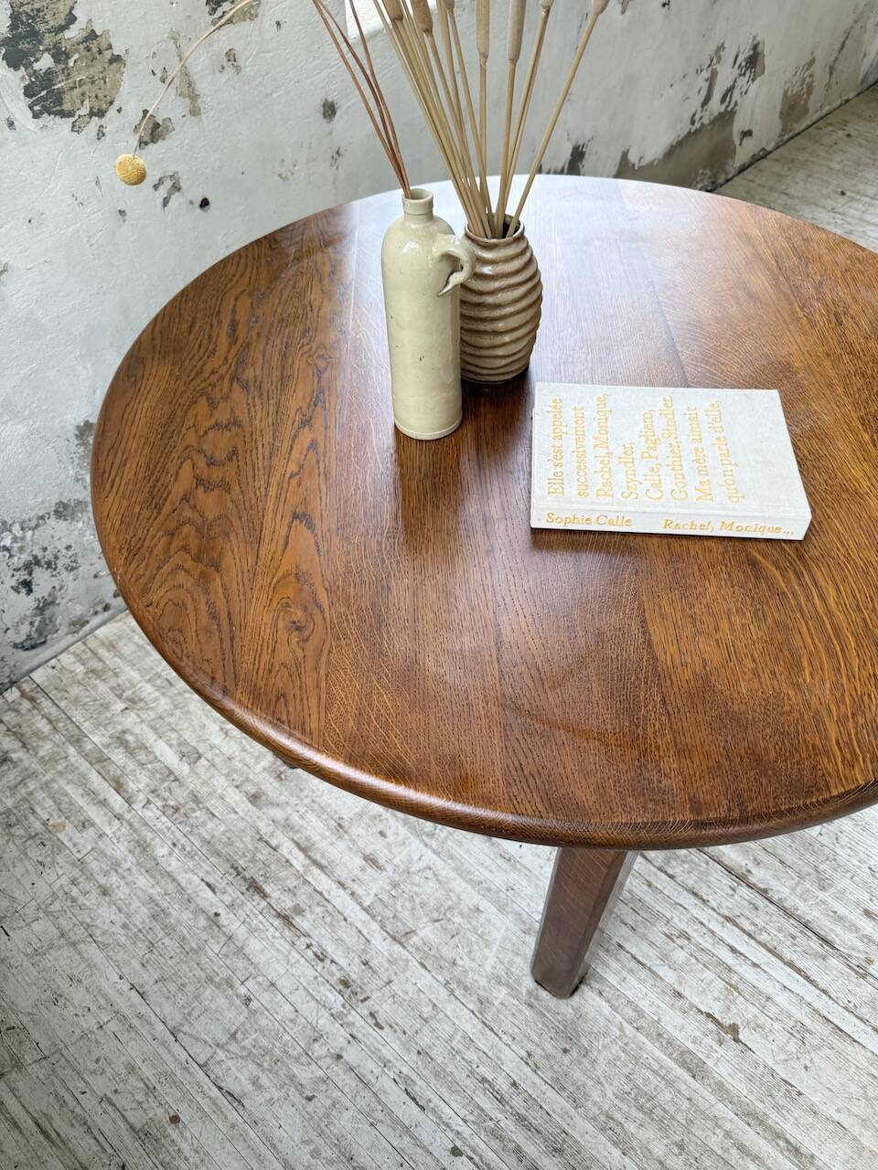 Round oak table 1950