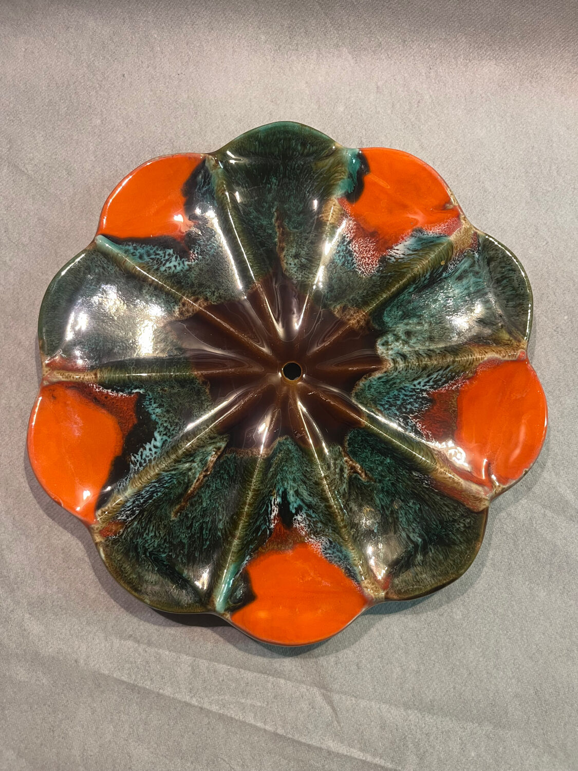 Plate signed Vallauris