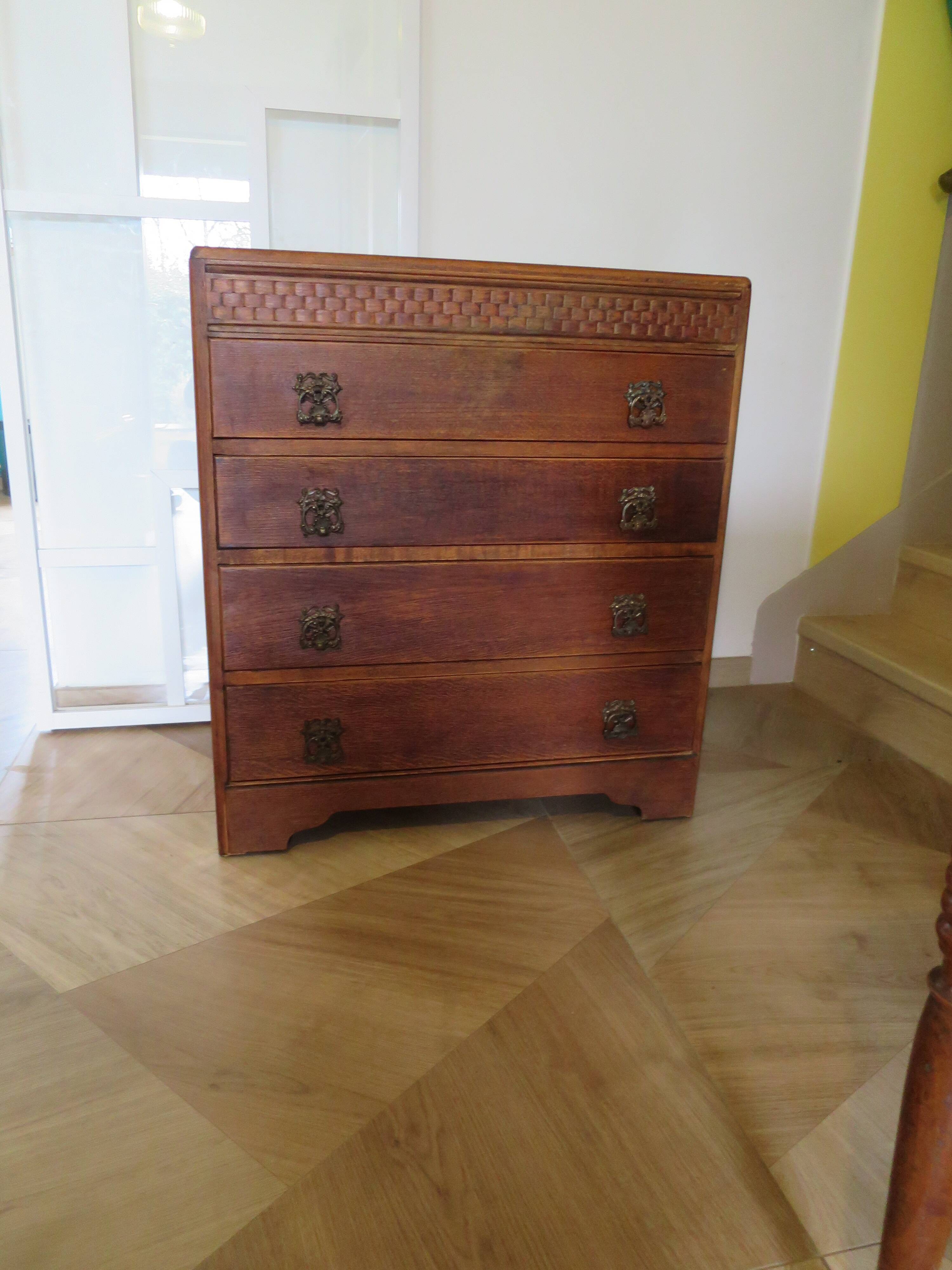 Art Deco chest of drawers with 4 drawers in oak, France 1930s-50s