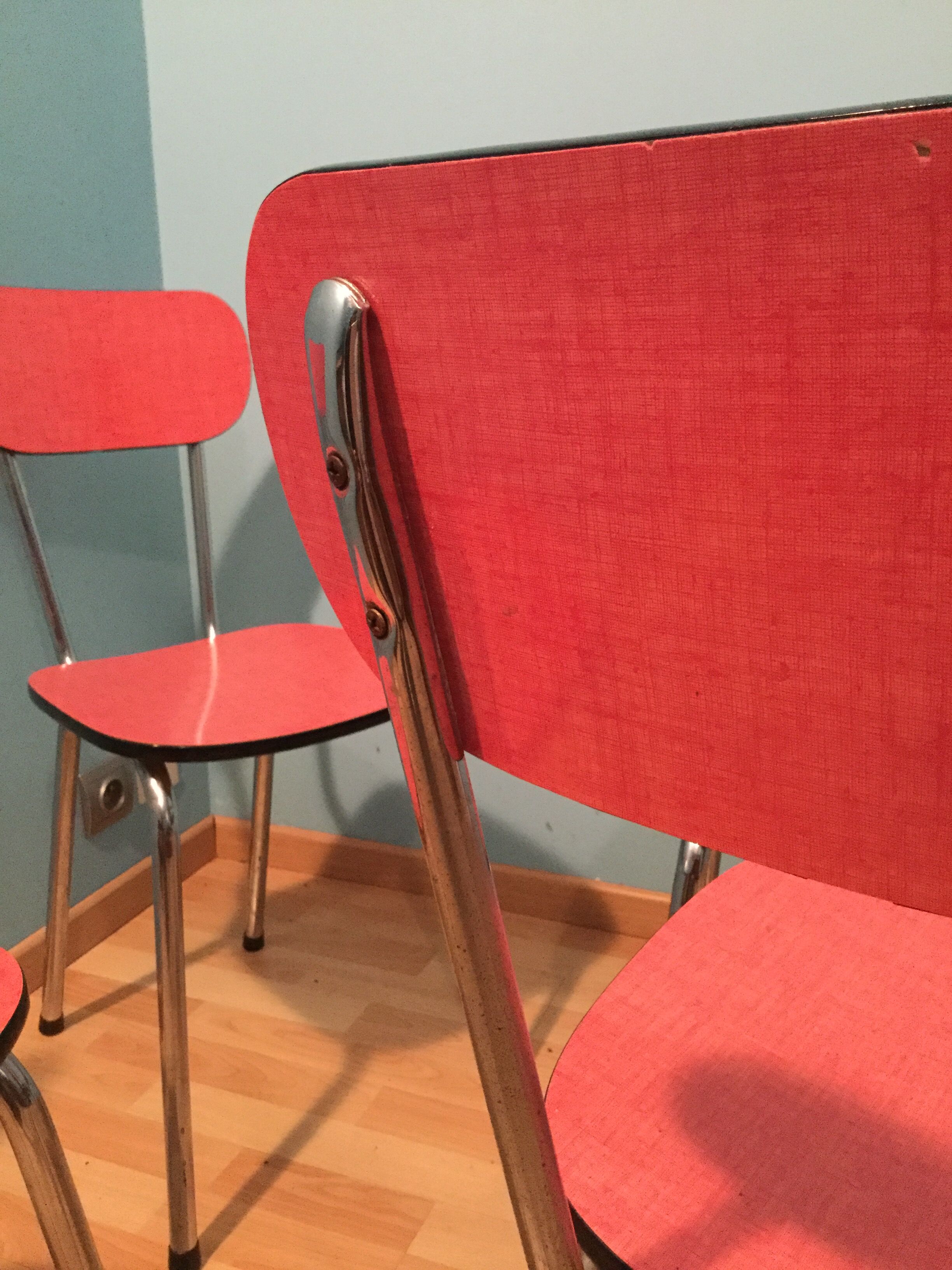 Series of 4 vintage chairs in red Formica year 1960