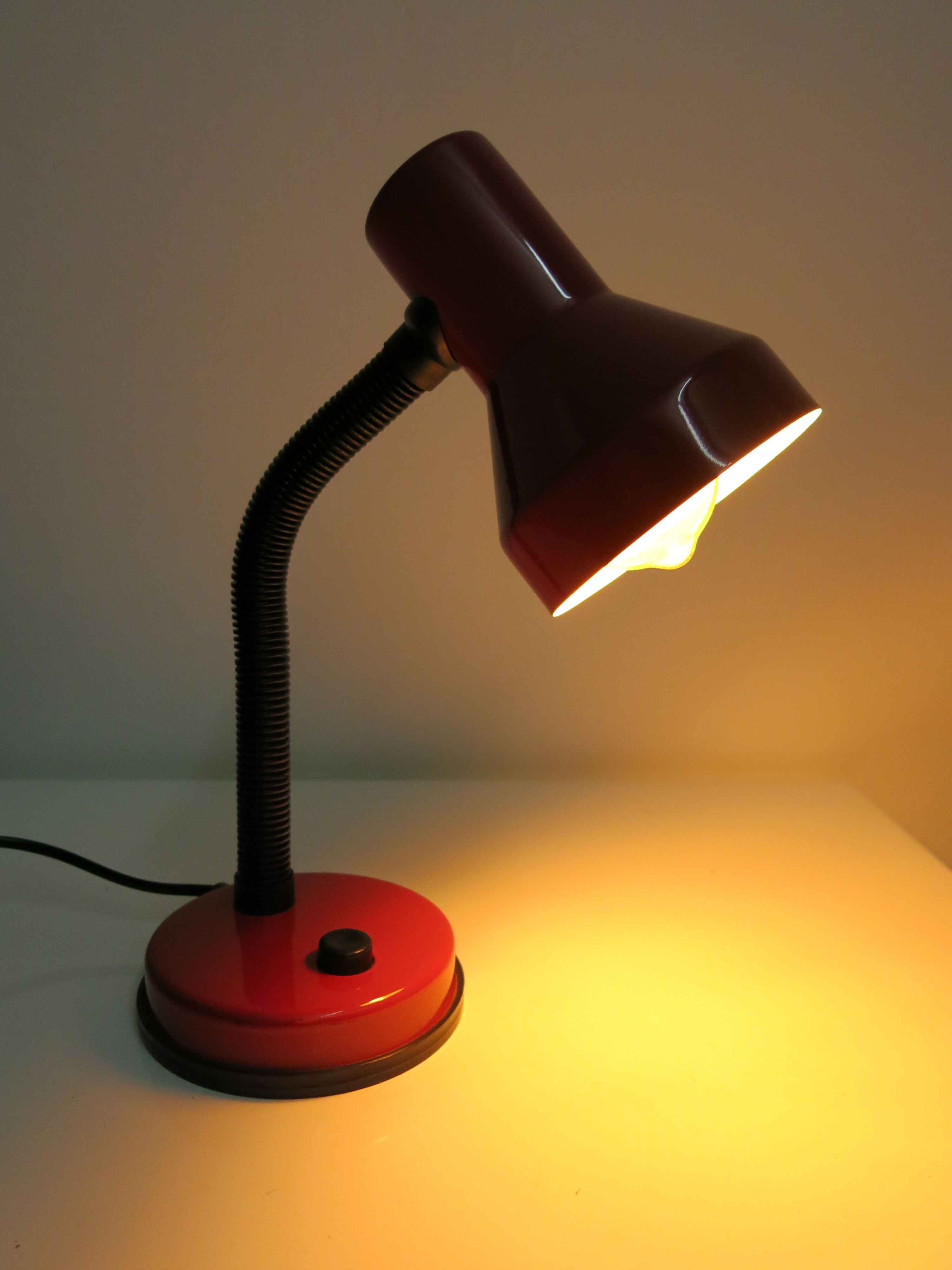Vintage desk lamp from Vrieland