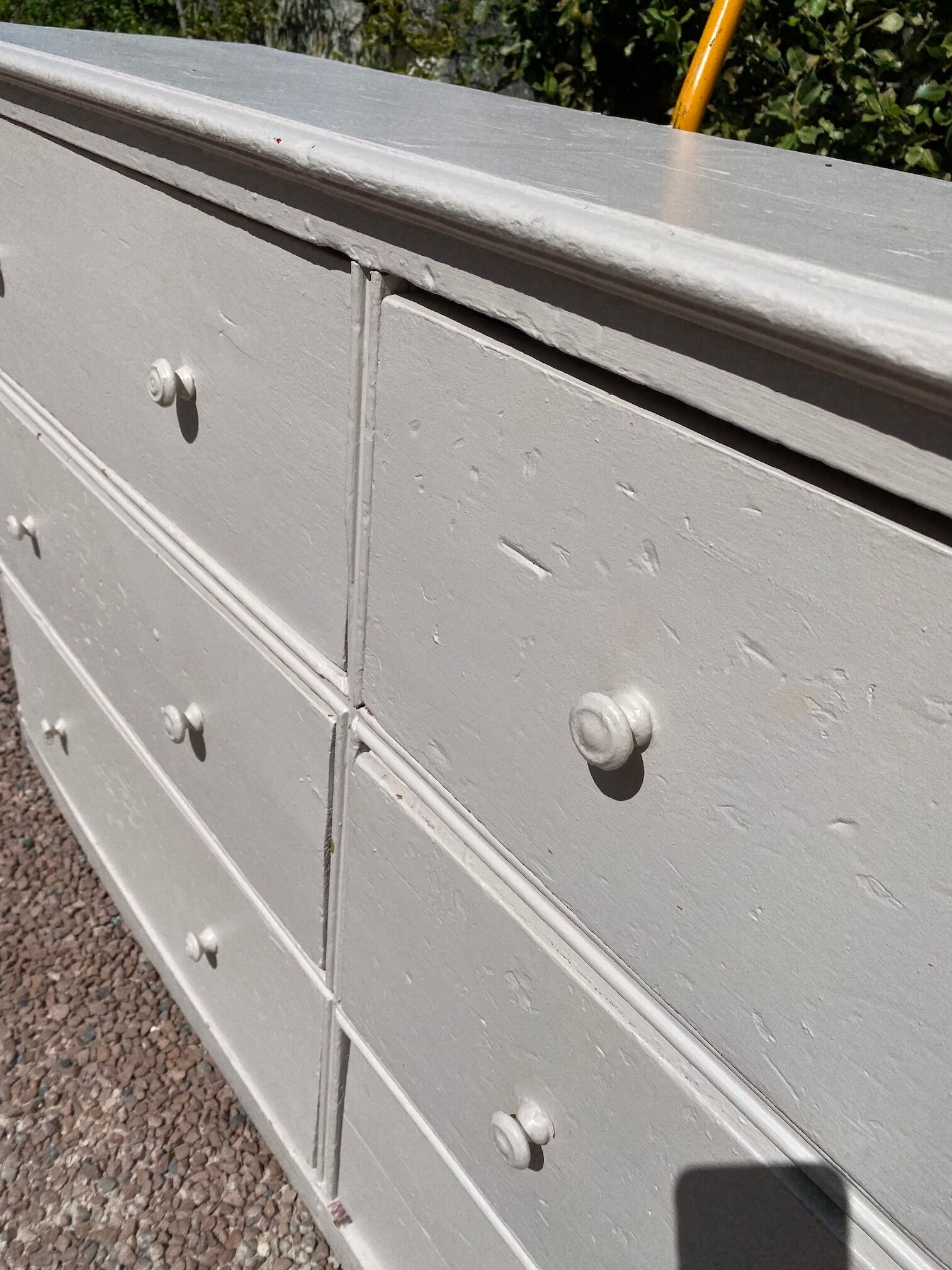 Workshop cabinet with drawers