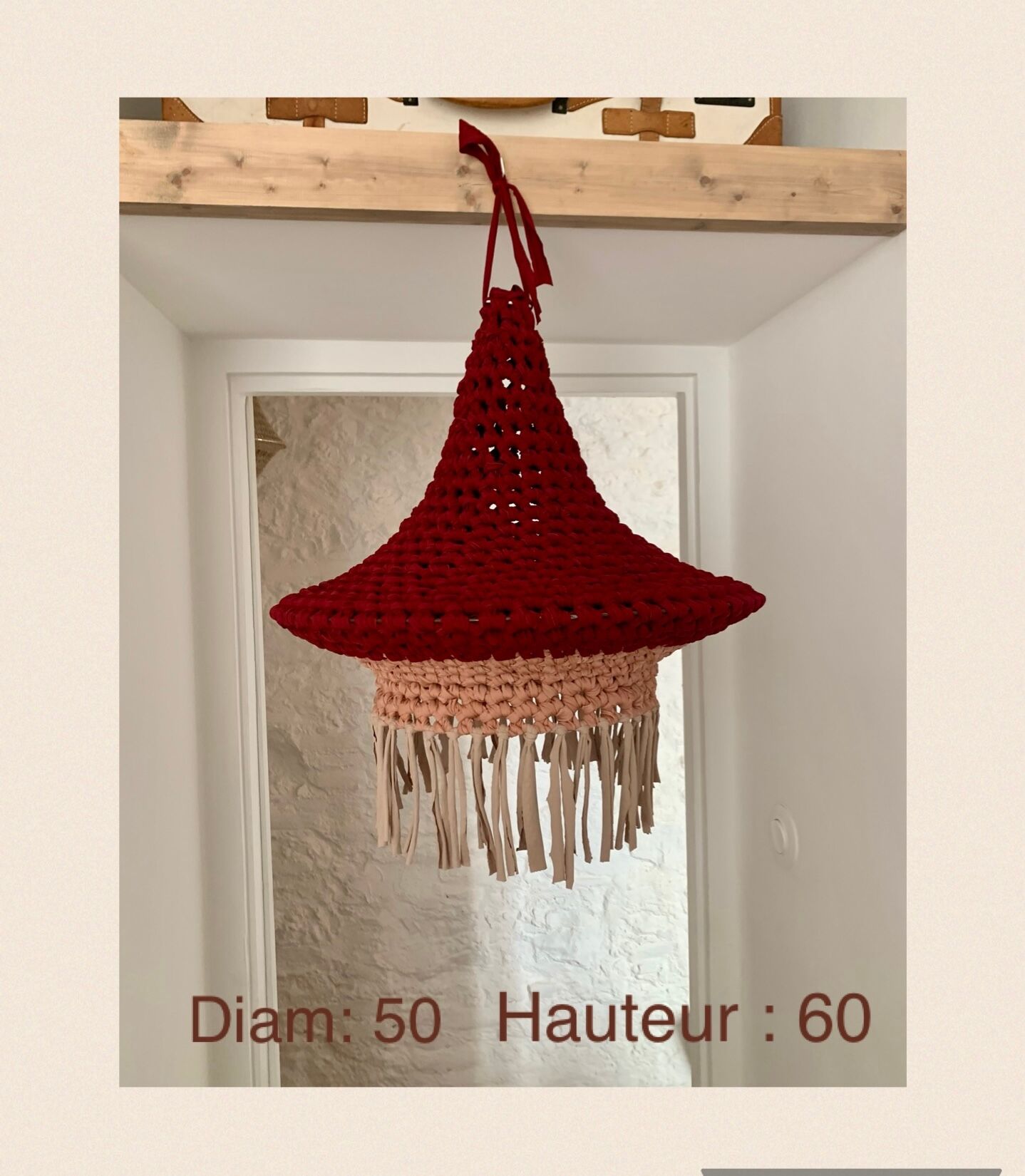 Pendant light