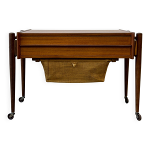 Table de couture mobile,