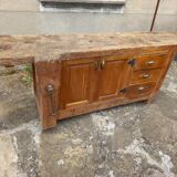 Carpenter's workbench