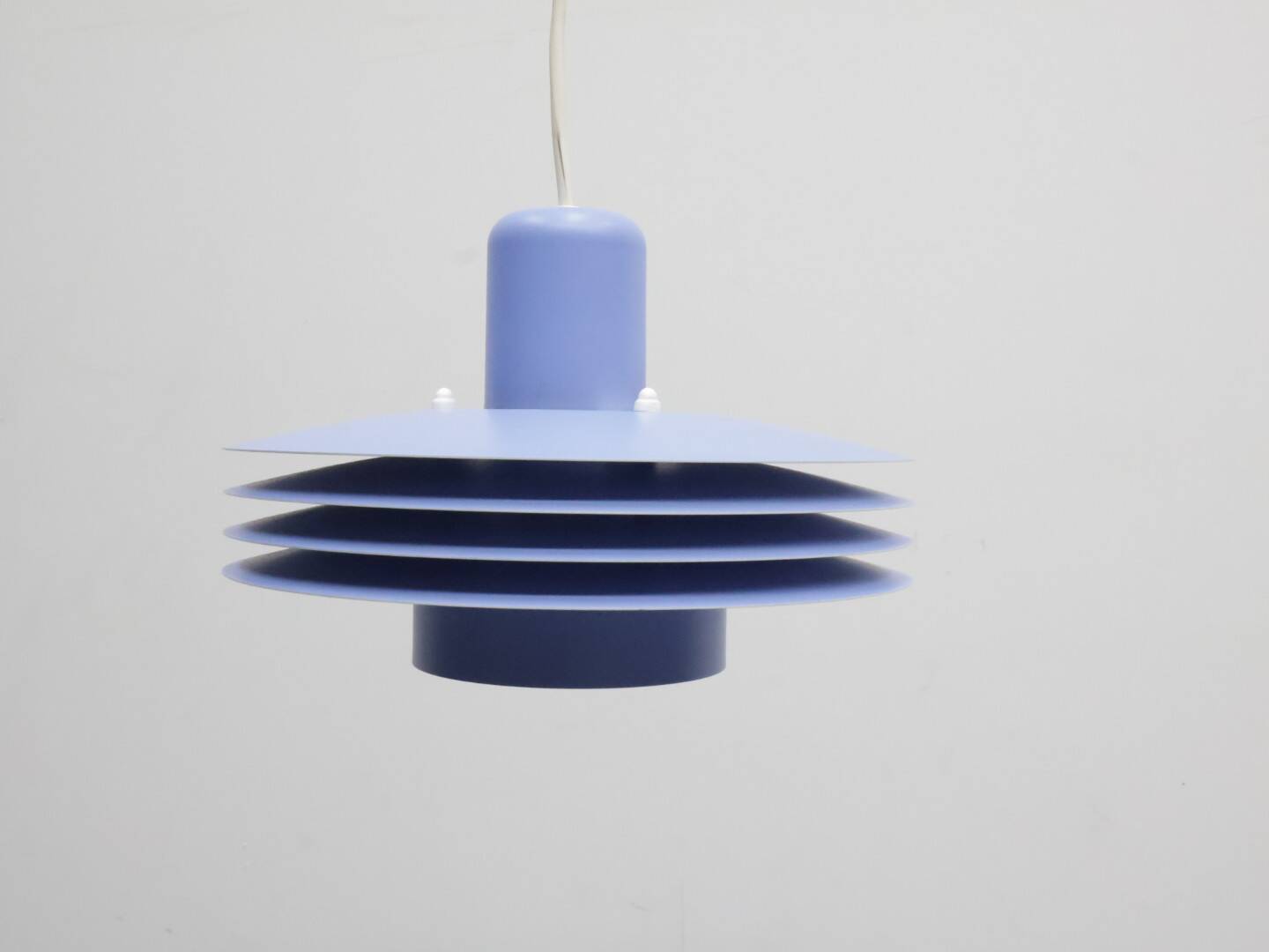 Deens design hanglamp Horn Belysning model 763