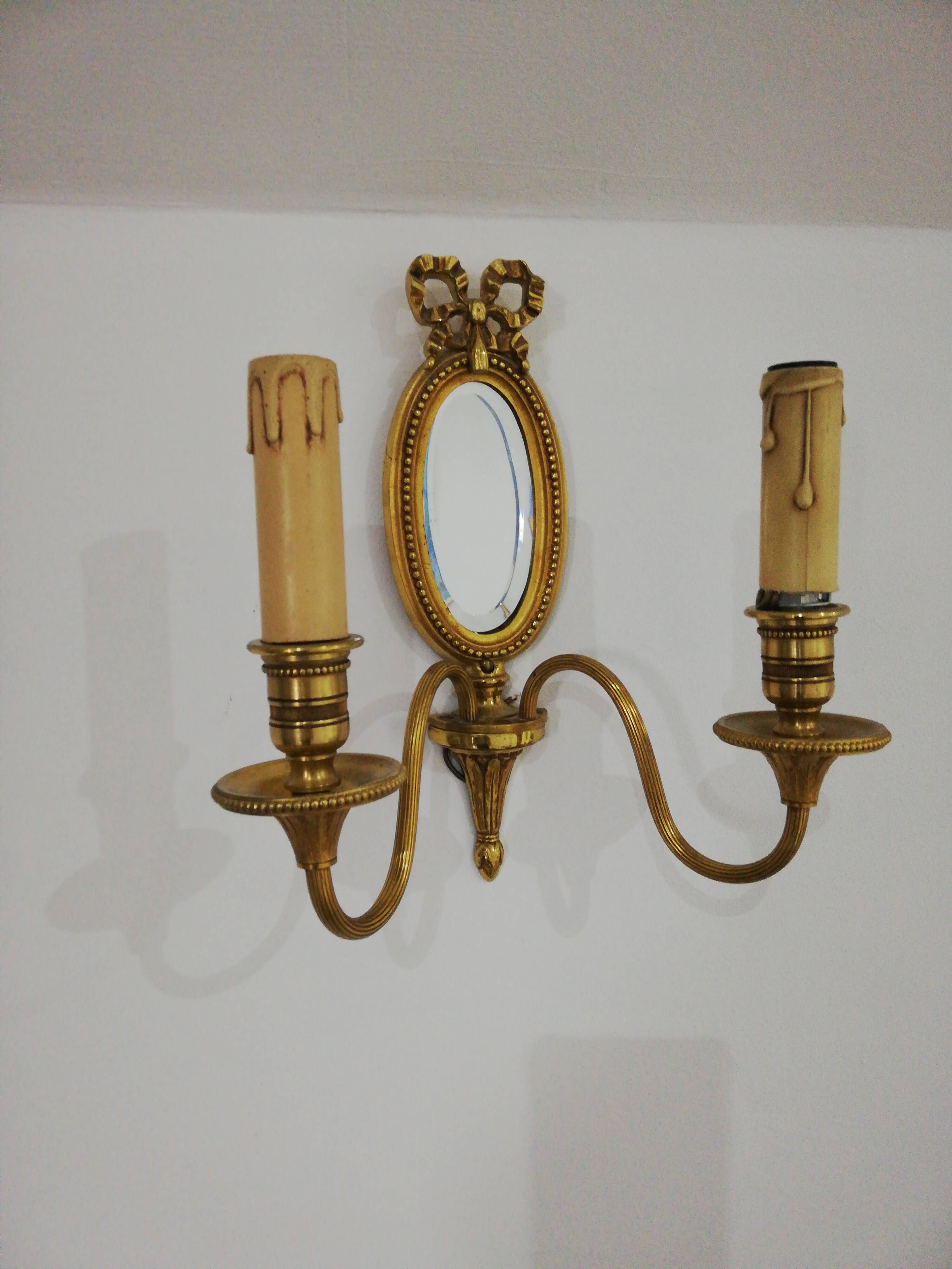 Louis XVI wall sconce -