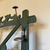 Porte manteau vestiaire art déco en bois patiné vert