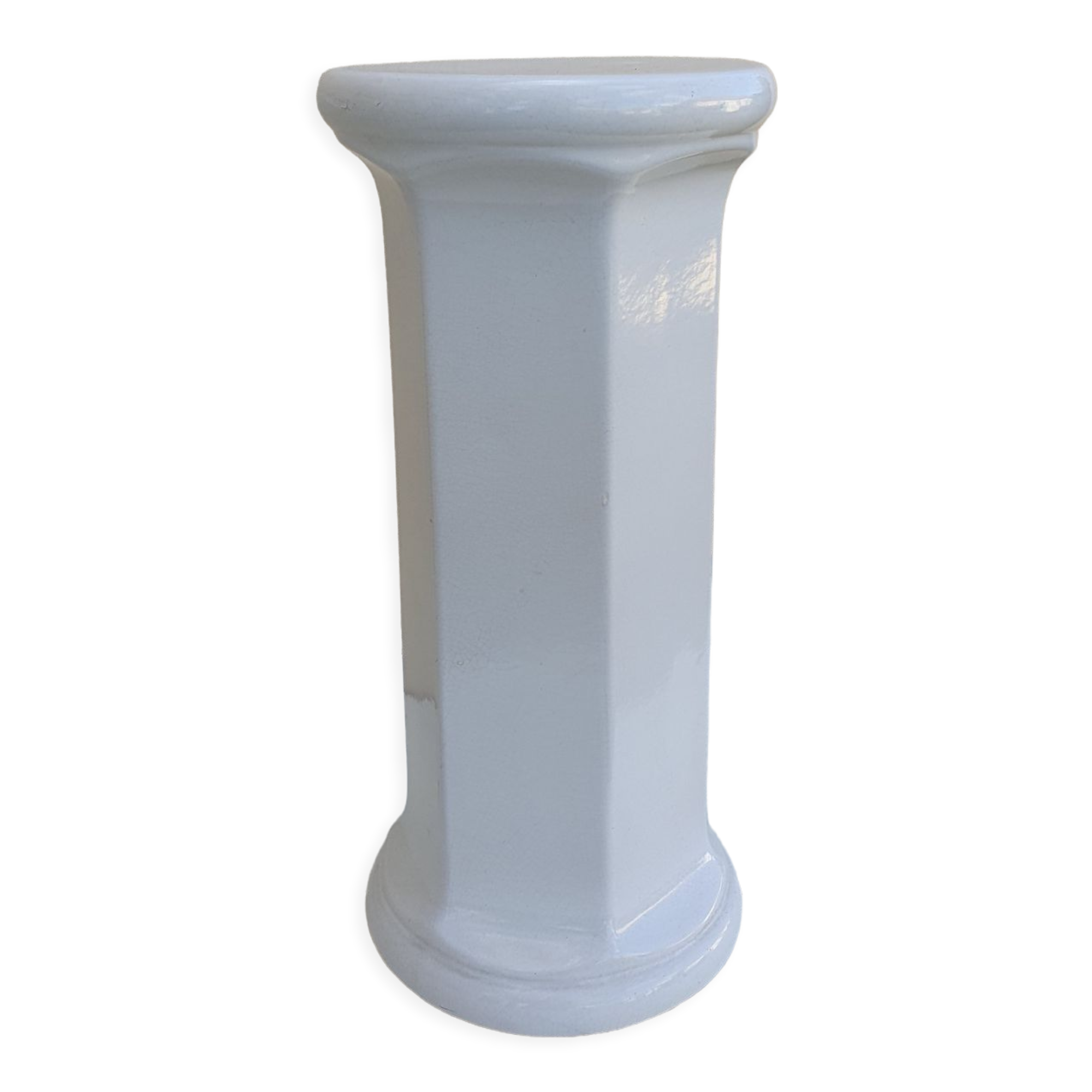 Cracked earthenware harness or column plant holder