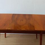 Modernist extendable dinning table  Bilea  of the 1960s.