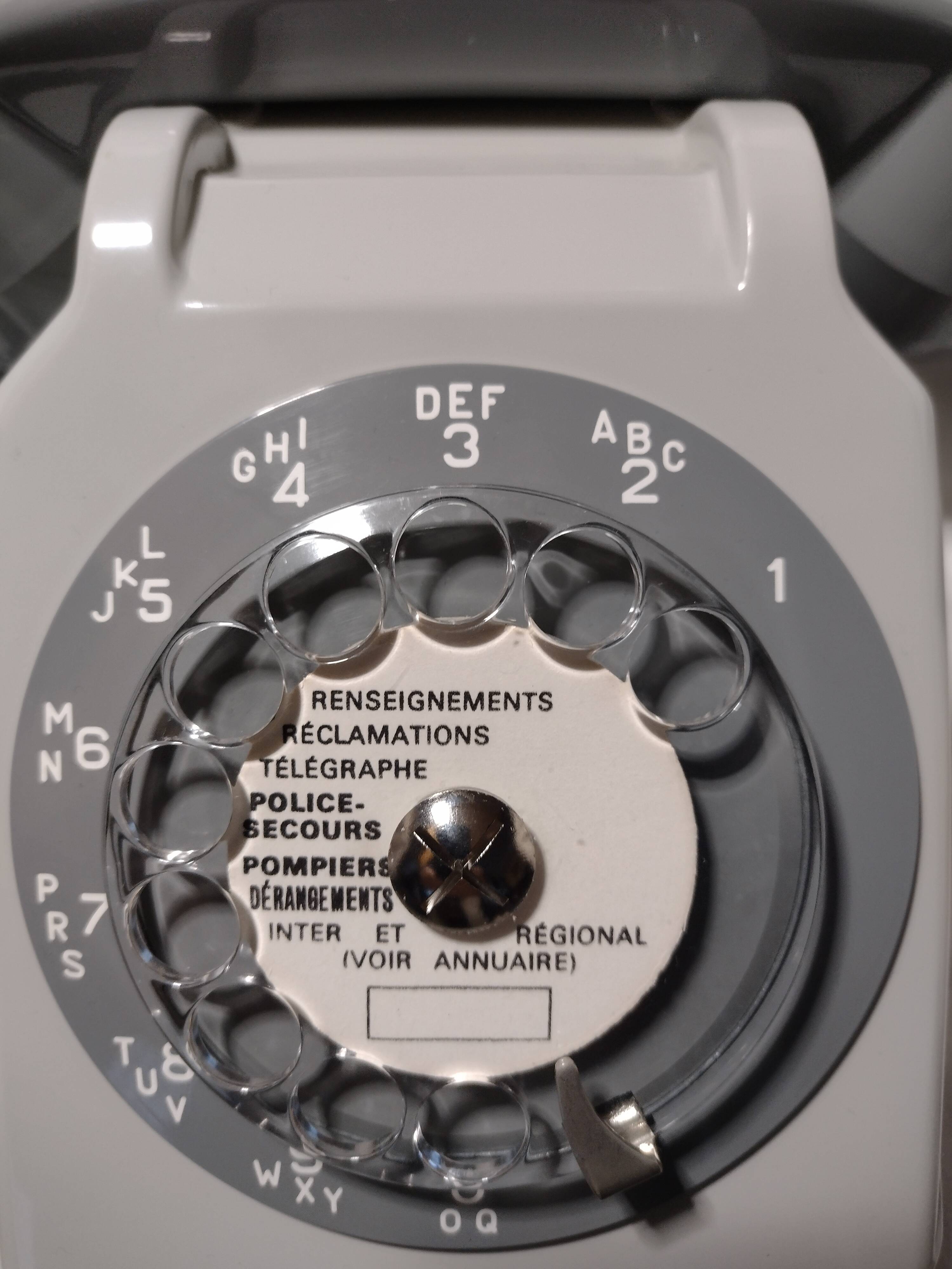 Vintage S63 Gray Rotary Dial Ptt Telephone
