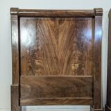 Restoration period daybed in flamed mahogany