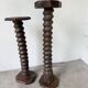 Pair of pedestal columns with oak pressing screws, 1900