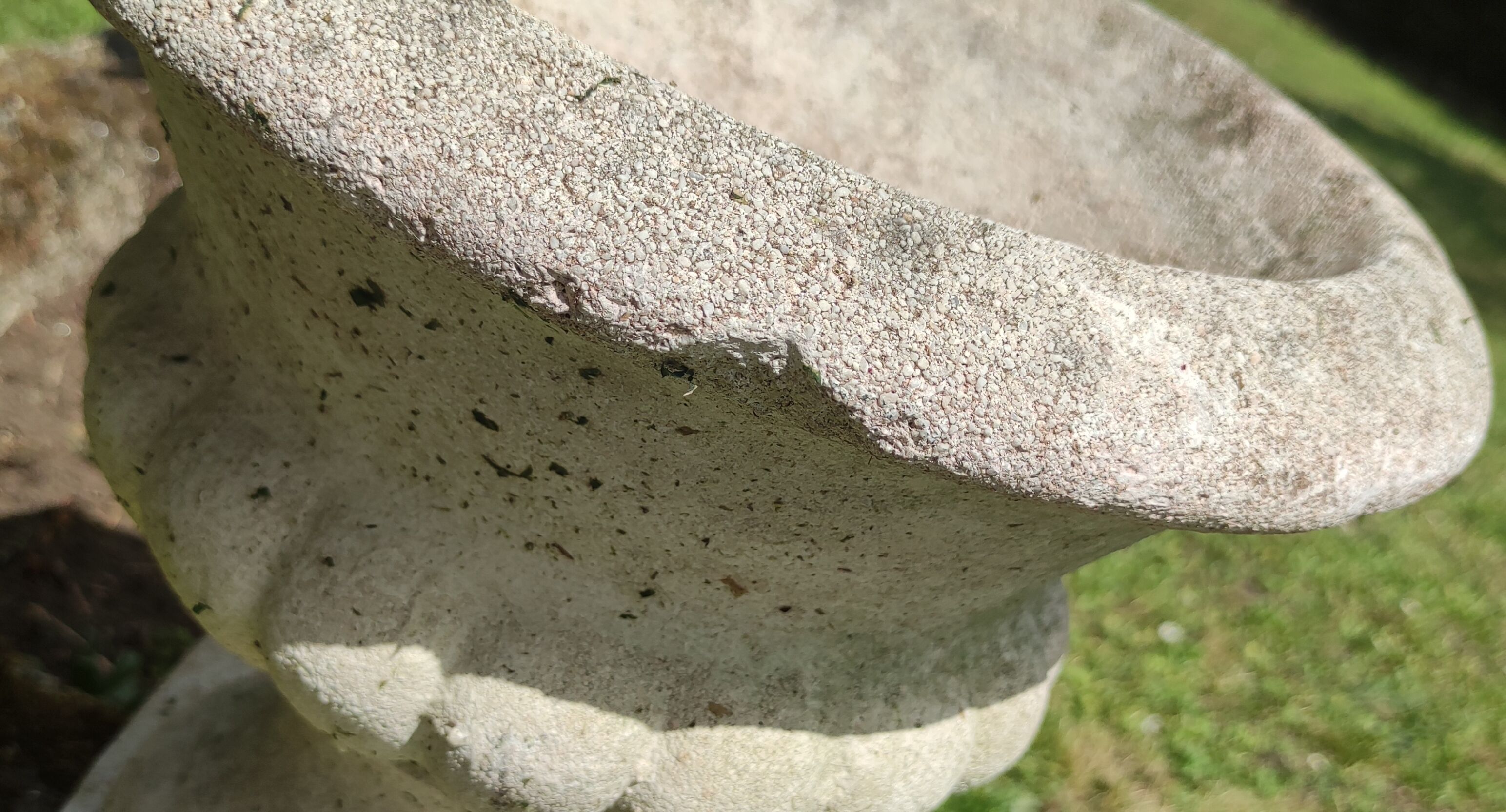 Médicis in reconstituted stone