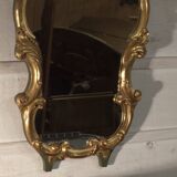 Miroir bois doré.