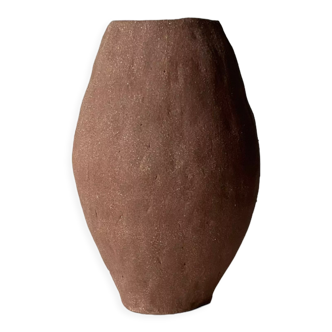 Vase ovale terracotta, Tram Gomsu