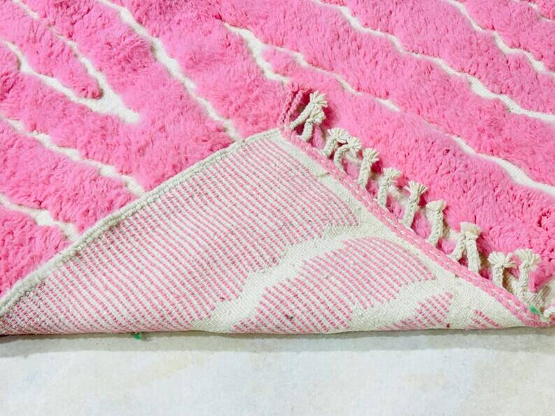 Handmade rug 250cm x 150cm - choose your favorite color