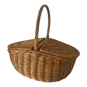 Wicker basket