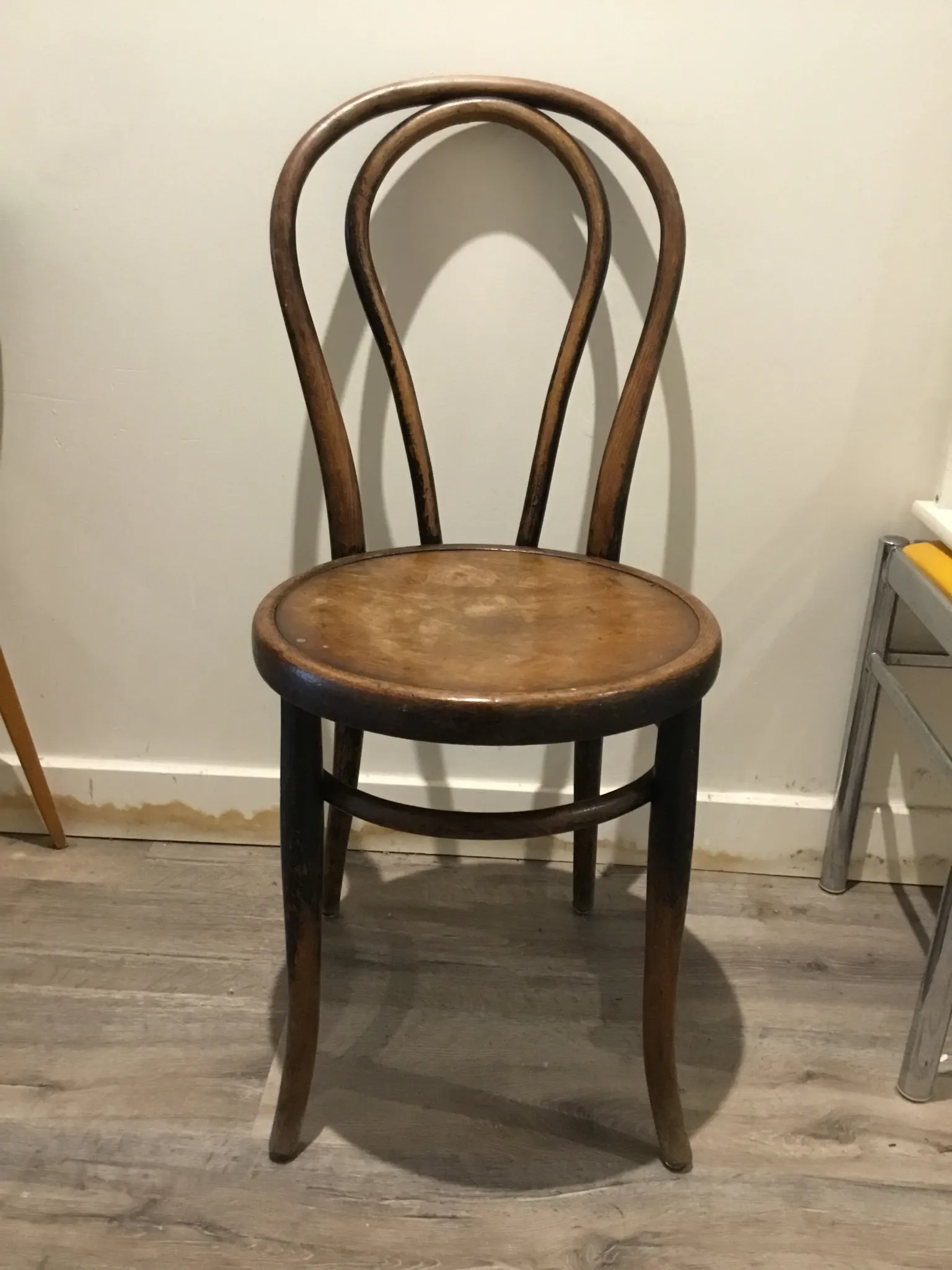 Bentwood bistro chair in Thonet style