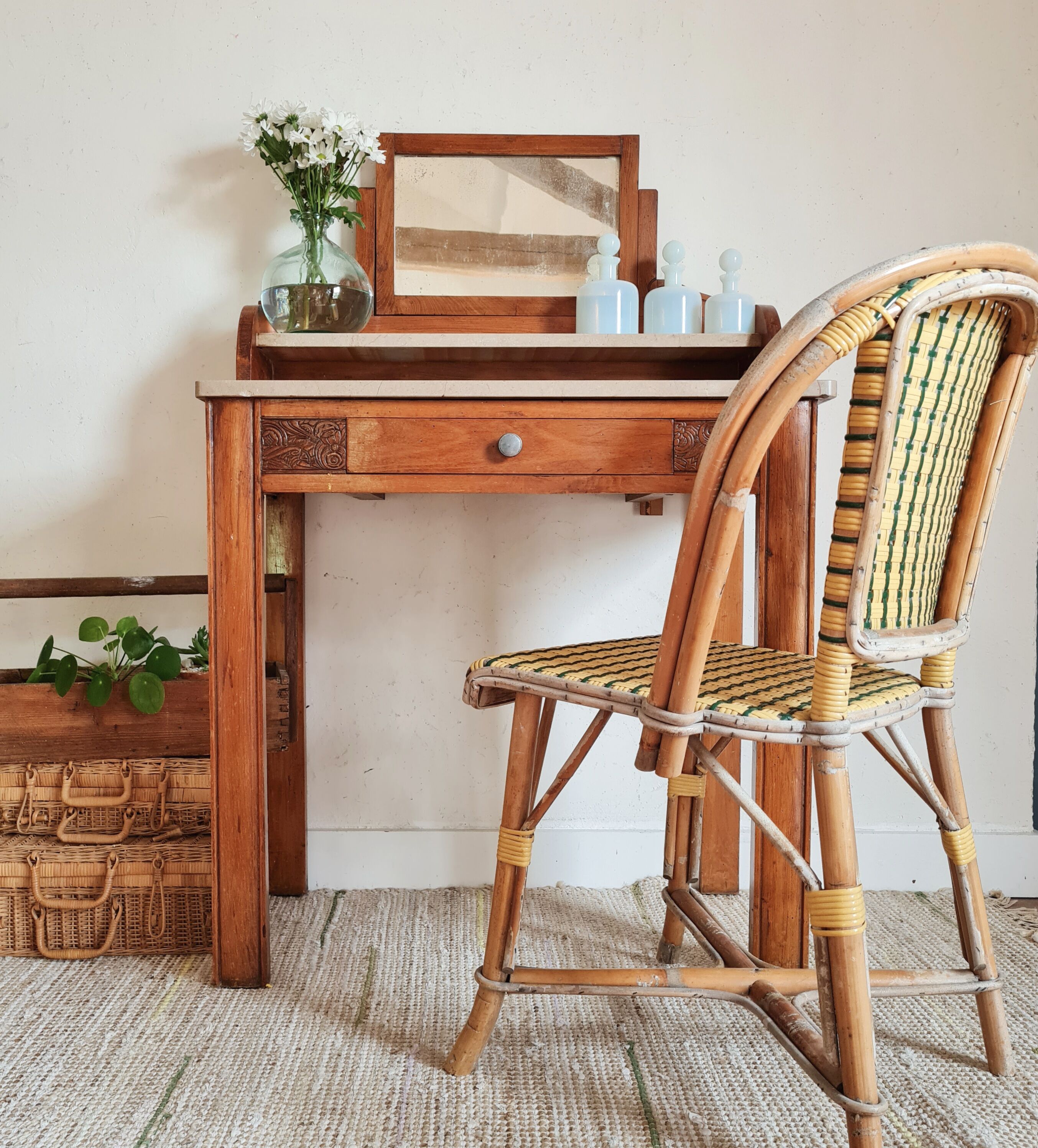 Table dressing table with Art Deco swivel mirror