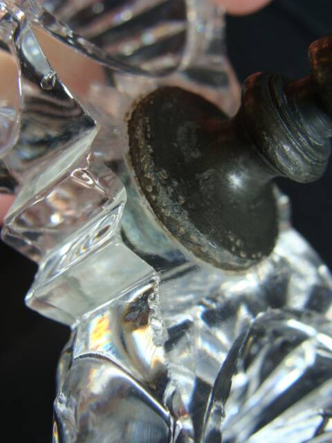 Double salt cellar in crystal and tin