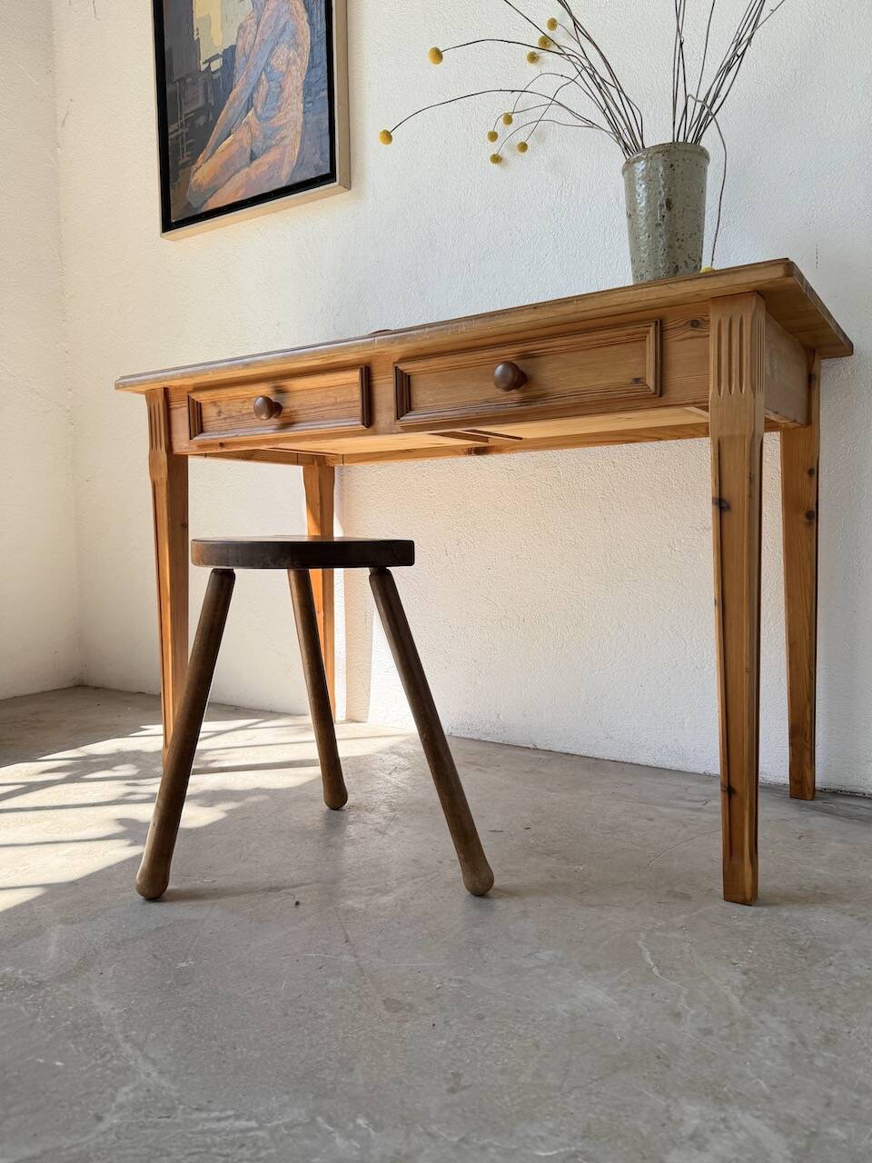 Oak tripod stool 1950