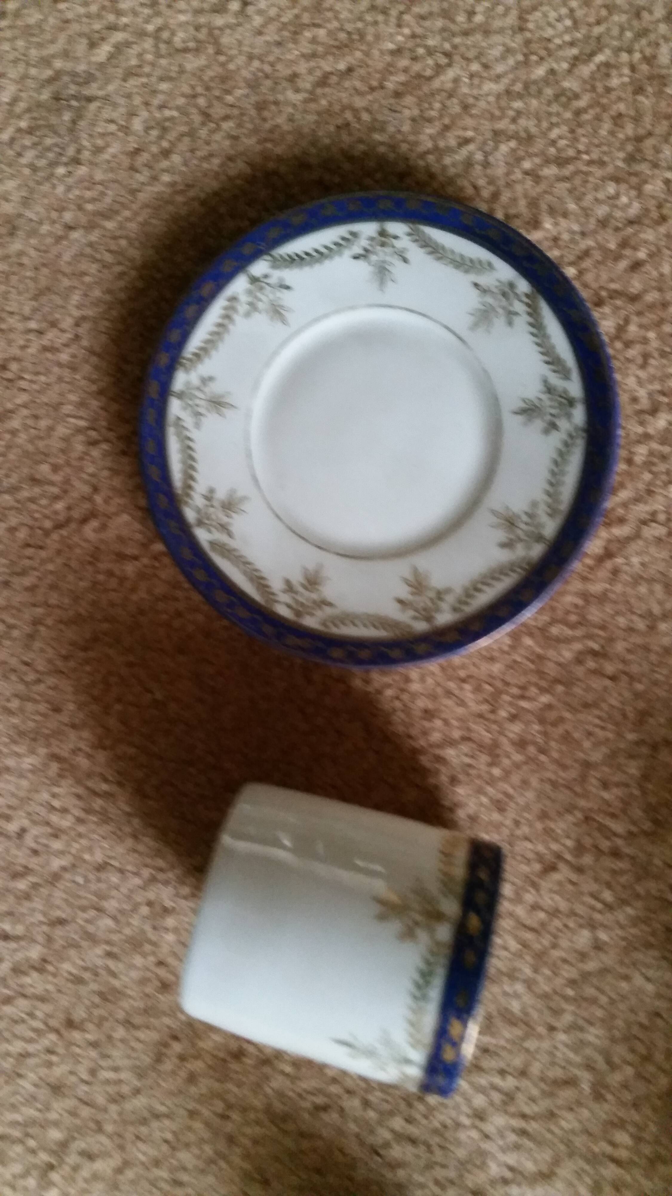 Porcelain coffee service, set of 4 cups and 4 saucers