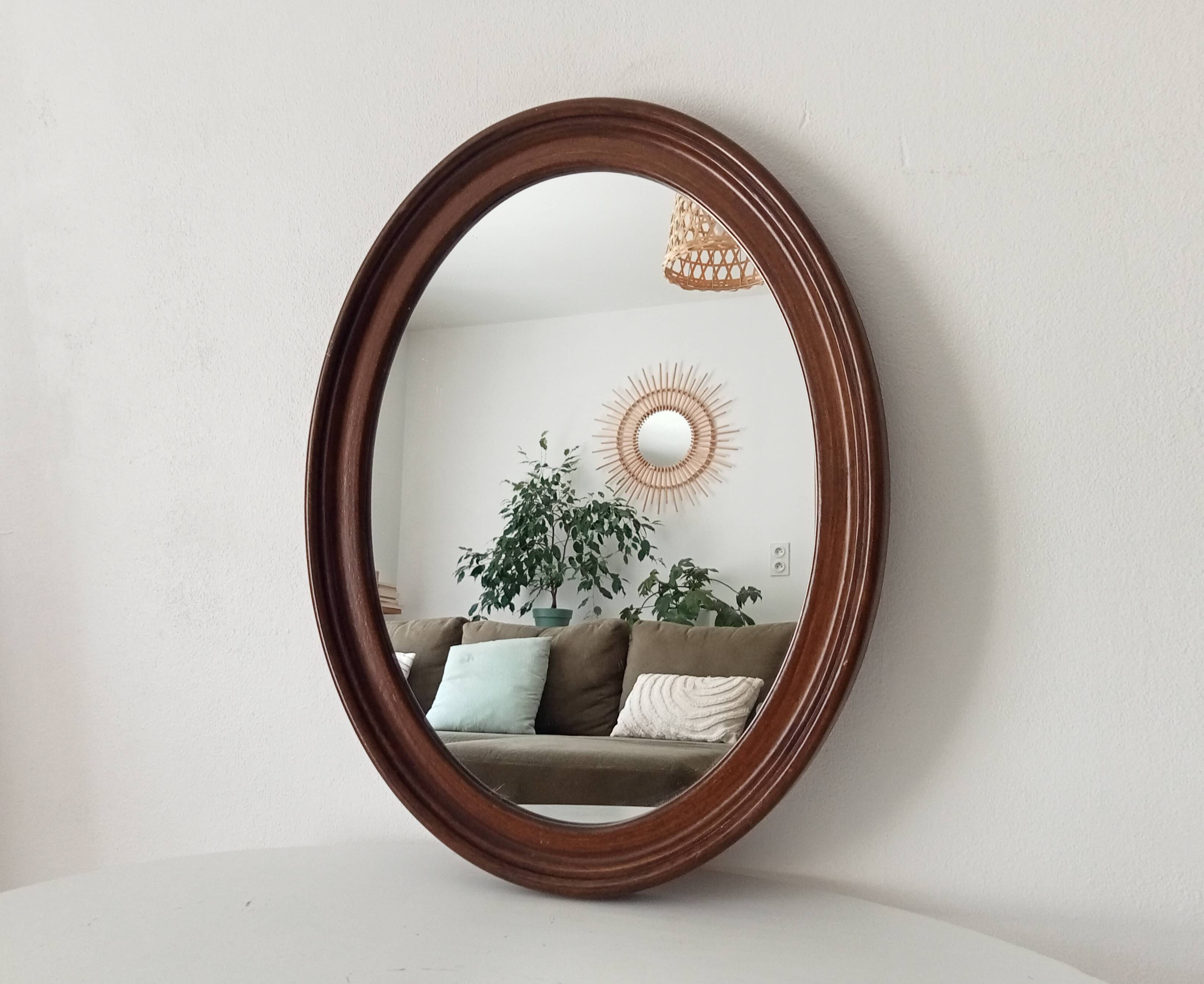Miroir ovale en bois, années 60