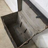 Black loom mallet from around 1850