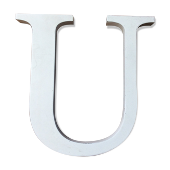Teaches letter