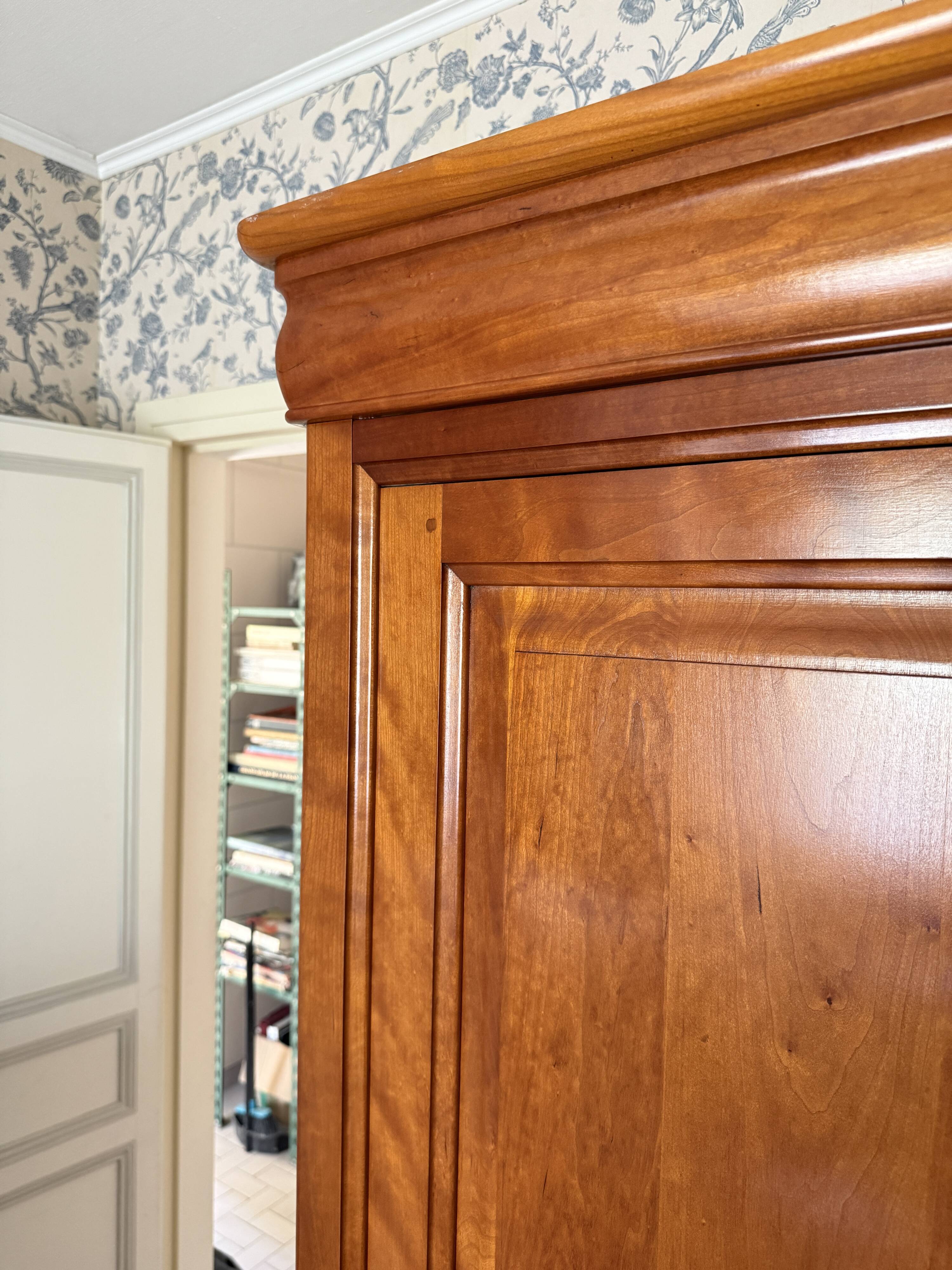 3-door wardrobe in solid cherry wood