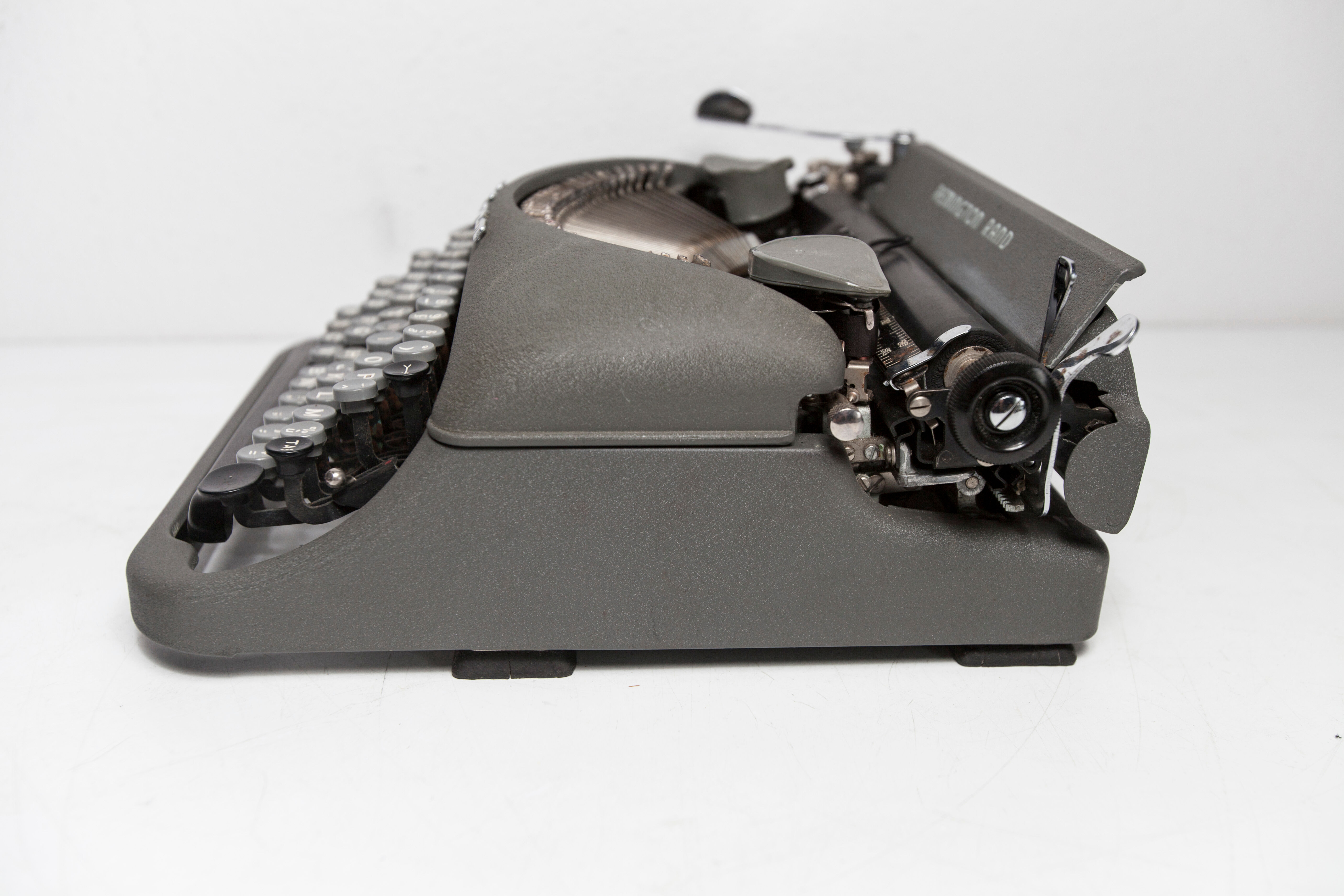 Typewriter Remington rand 1947 deluxe model 5 revised and new ribbon
