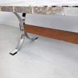 Table basse vintage en marbre et chrome 1970