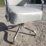 Old light grey pullman swivel office chair