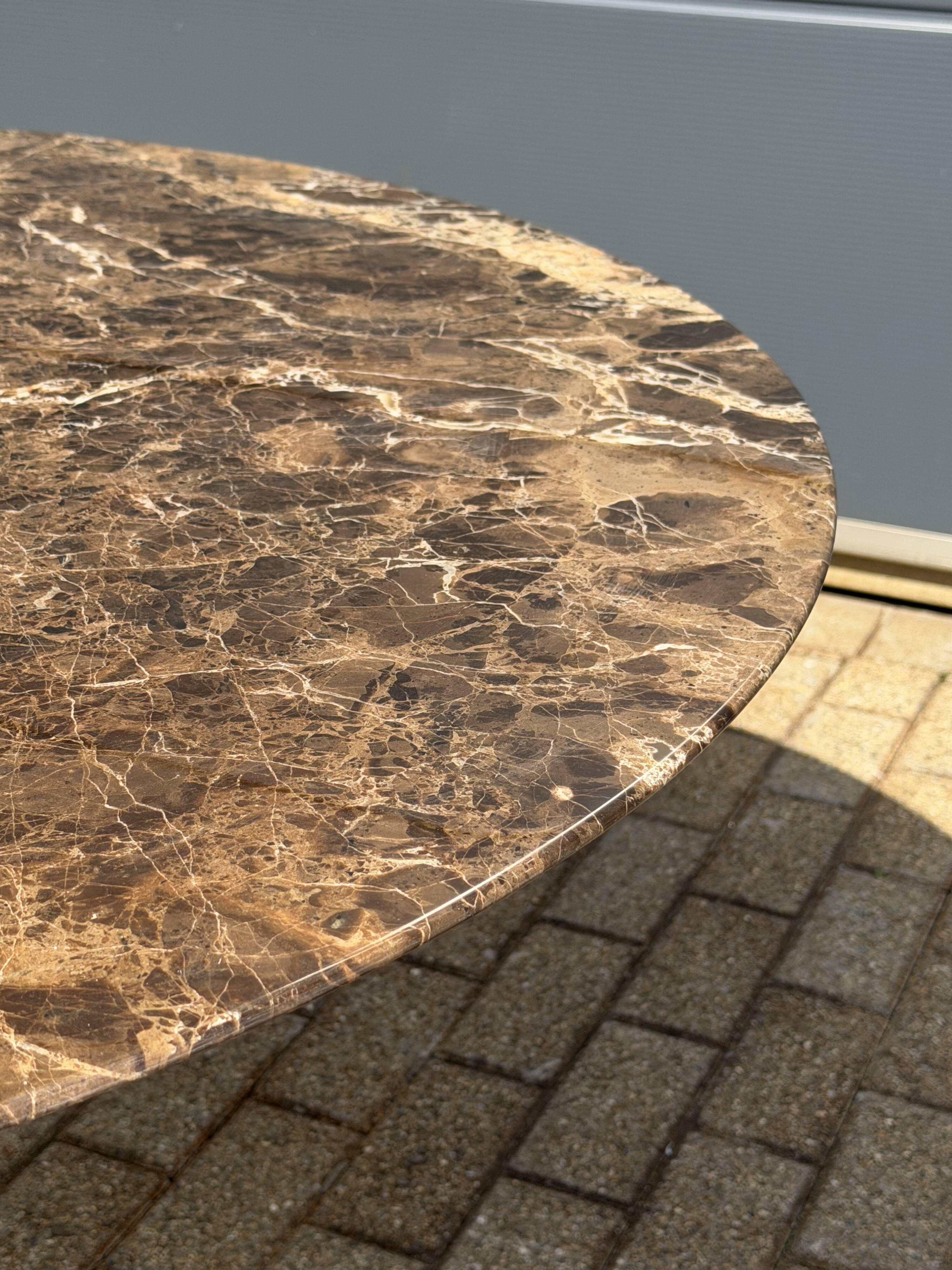 Original round Knoll Tulip dining table (137cm) Emperador glossy NEW CONDITION!