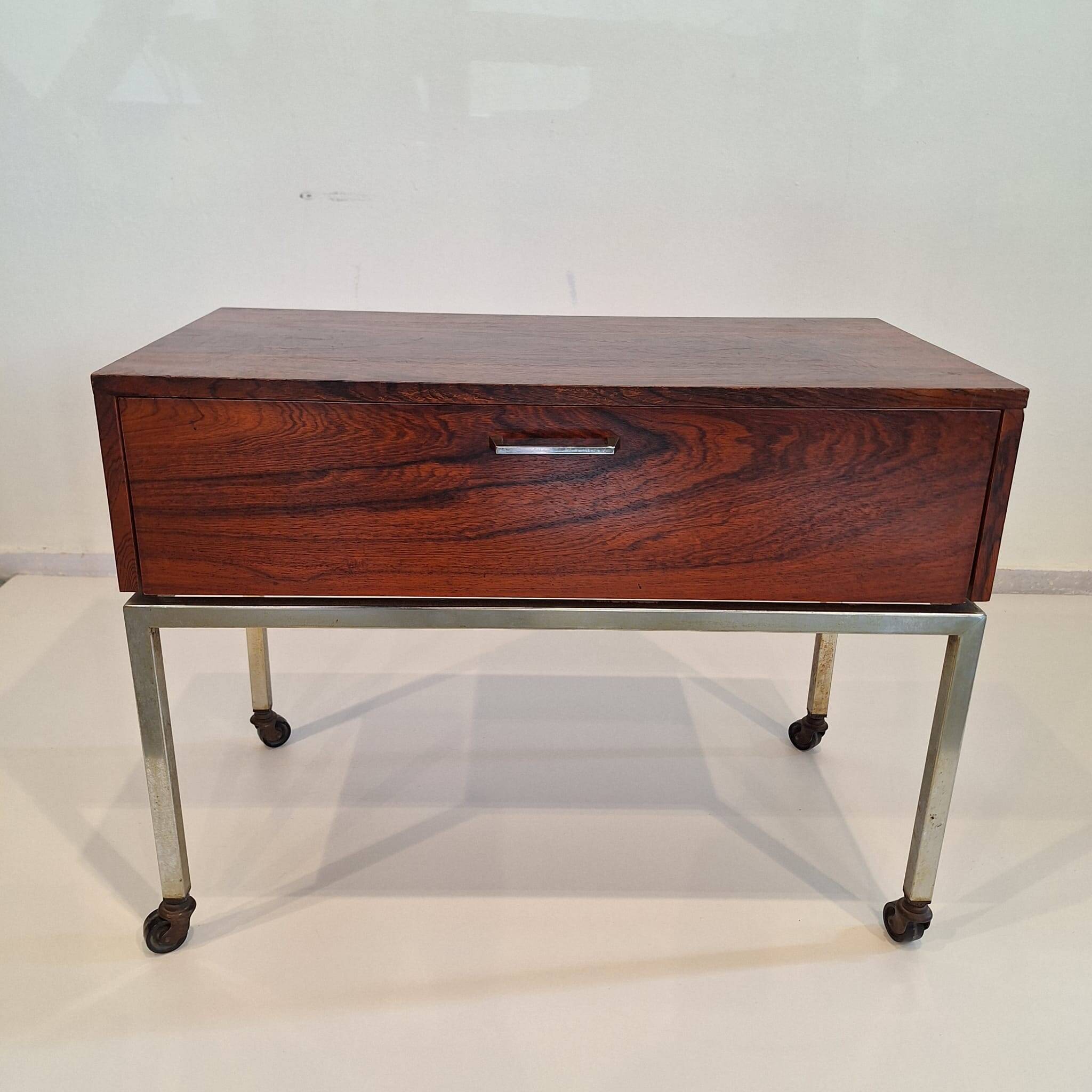Table d'appoint en palissandre vintage