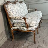 Louis XV bench in carved wood with oak patina, 18th century