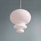 Trio de suspensions scandinaves en opaline blanche, 1960