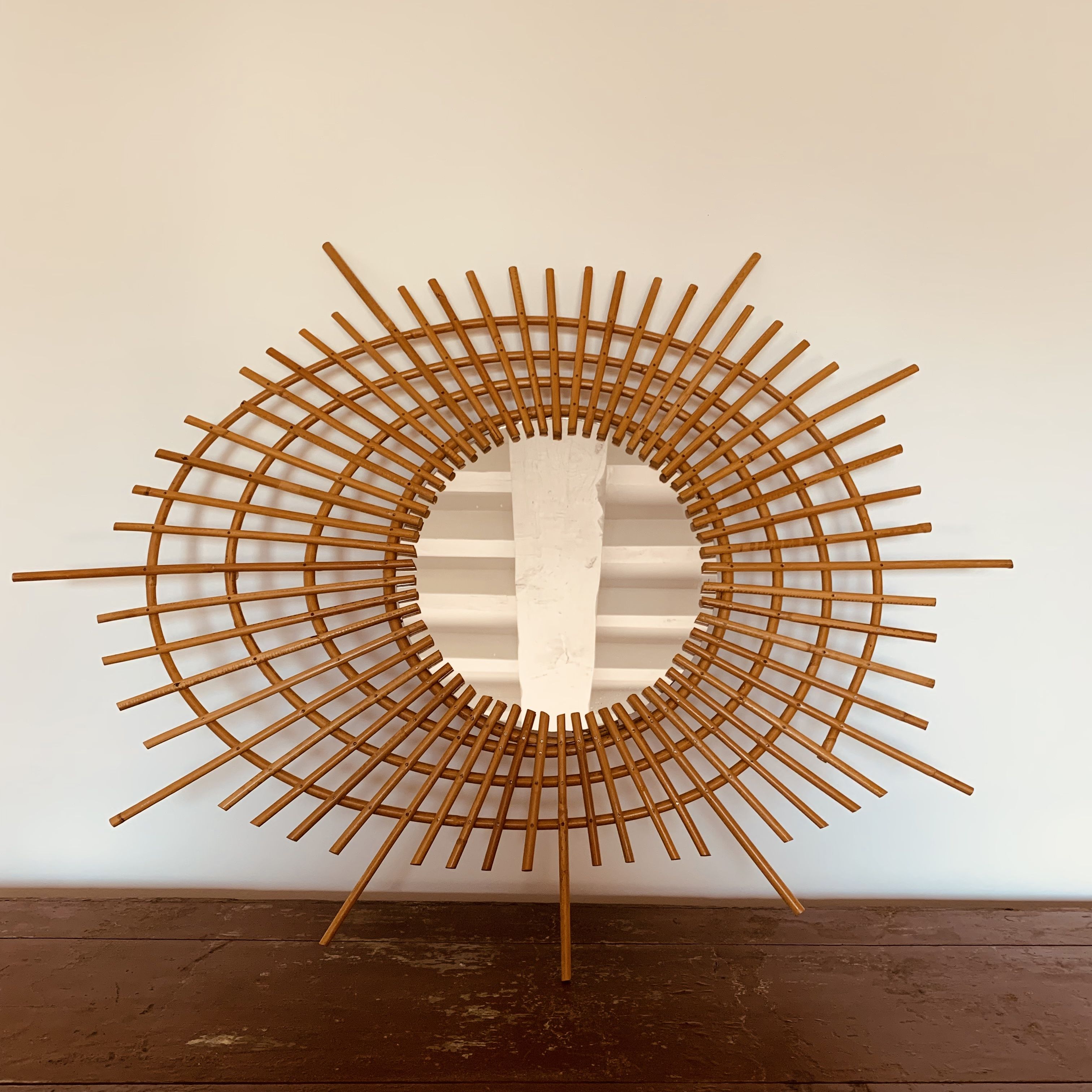 Vintage rattan sun mirror from the 60s, 73x92 cm