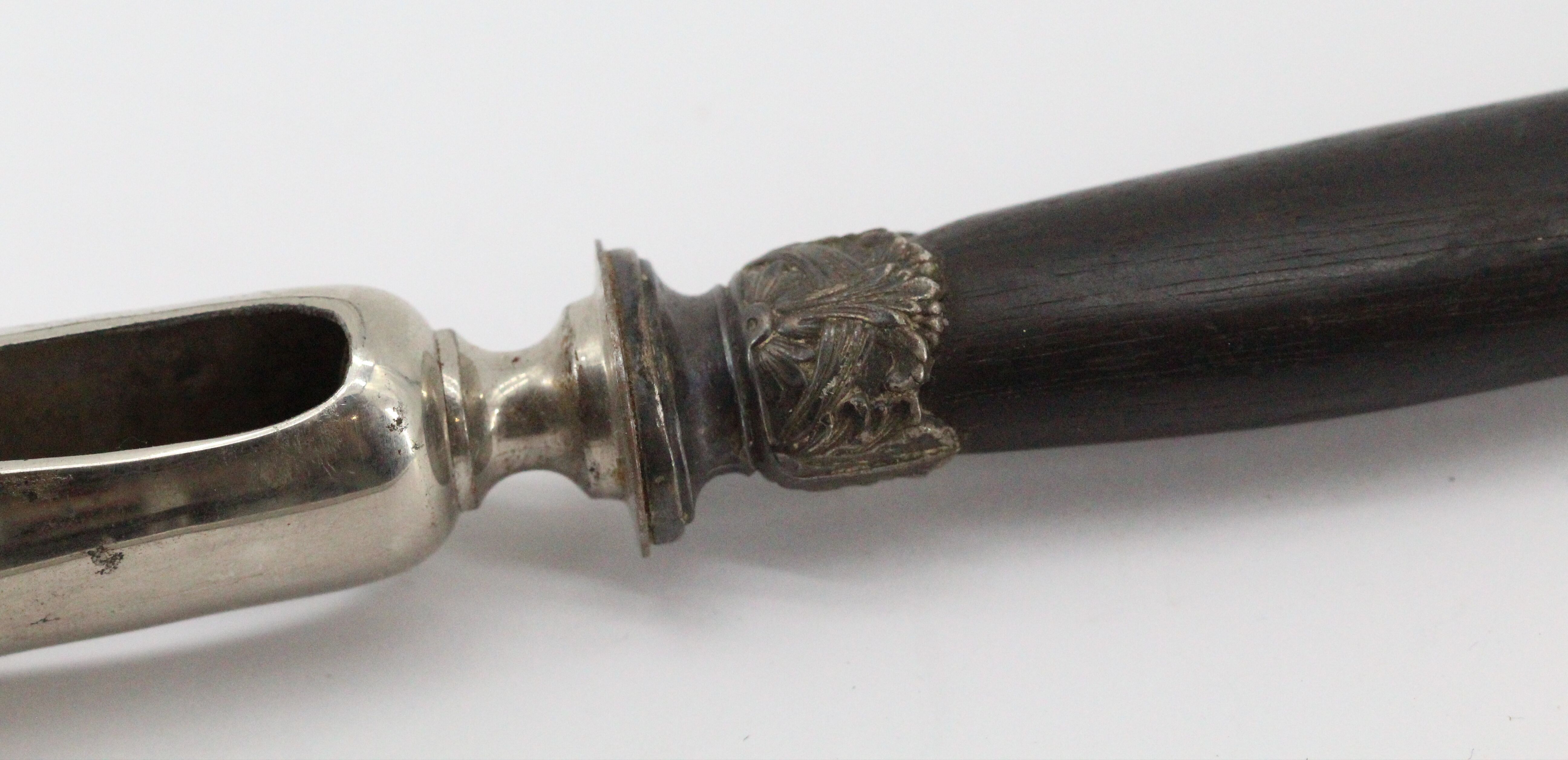 Old leg handle