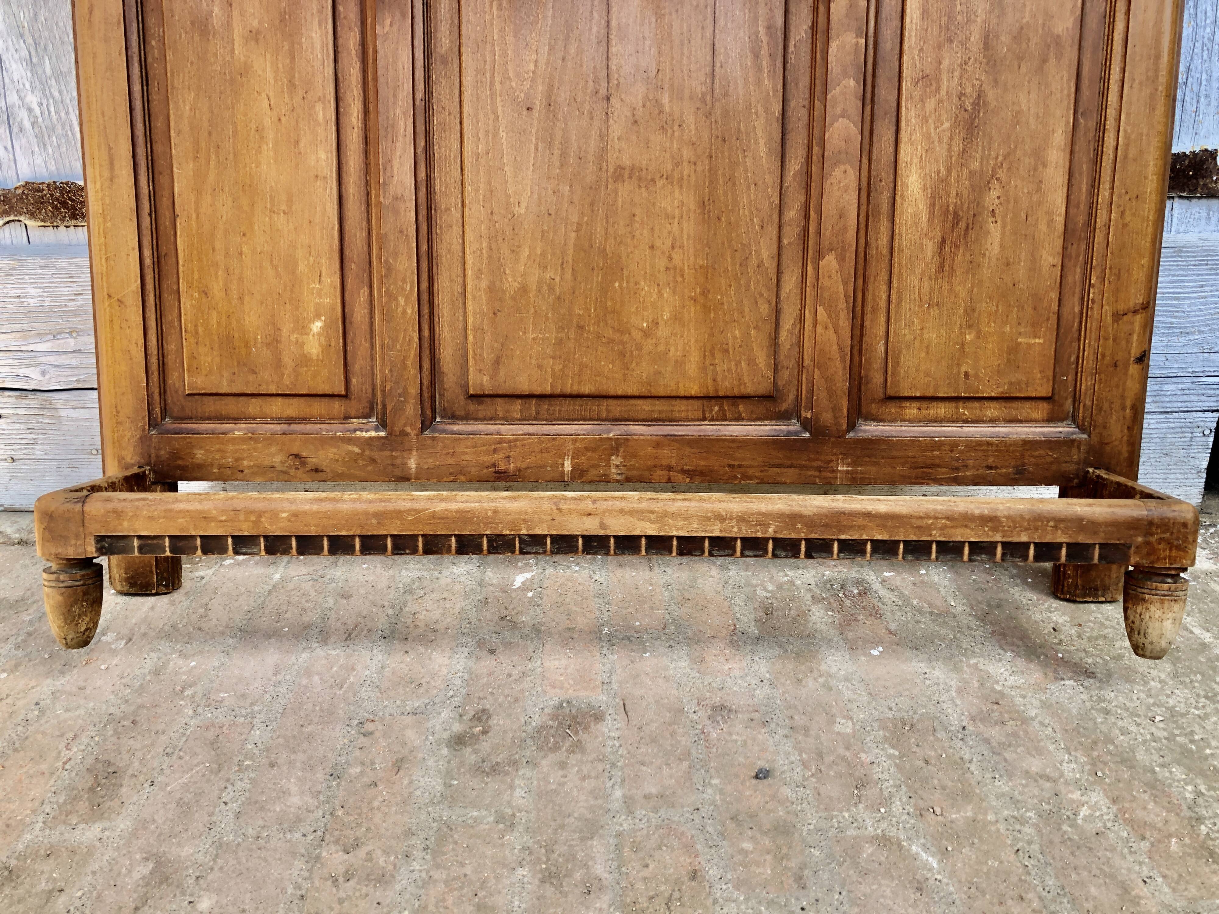 Art Deco coat rack wardrobe