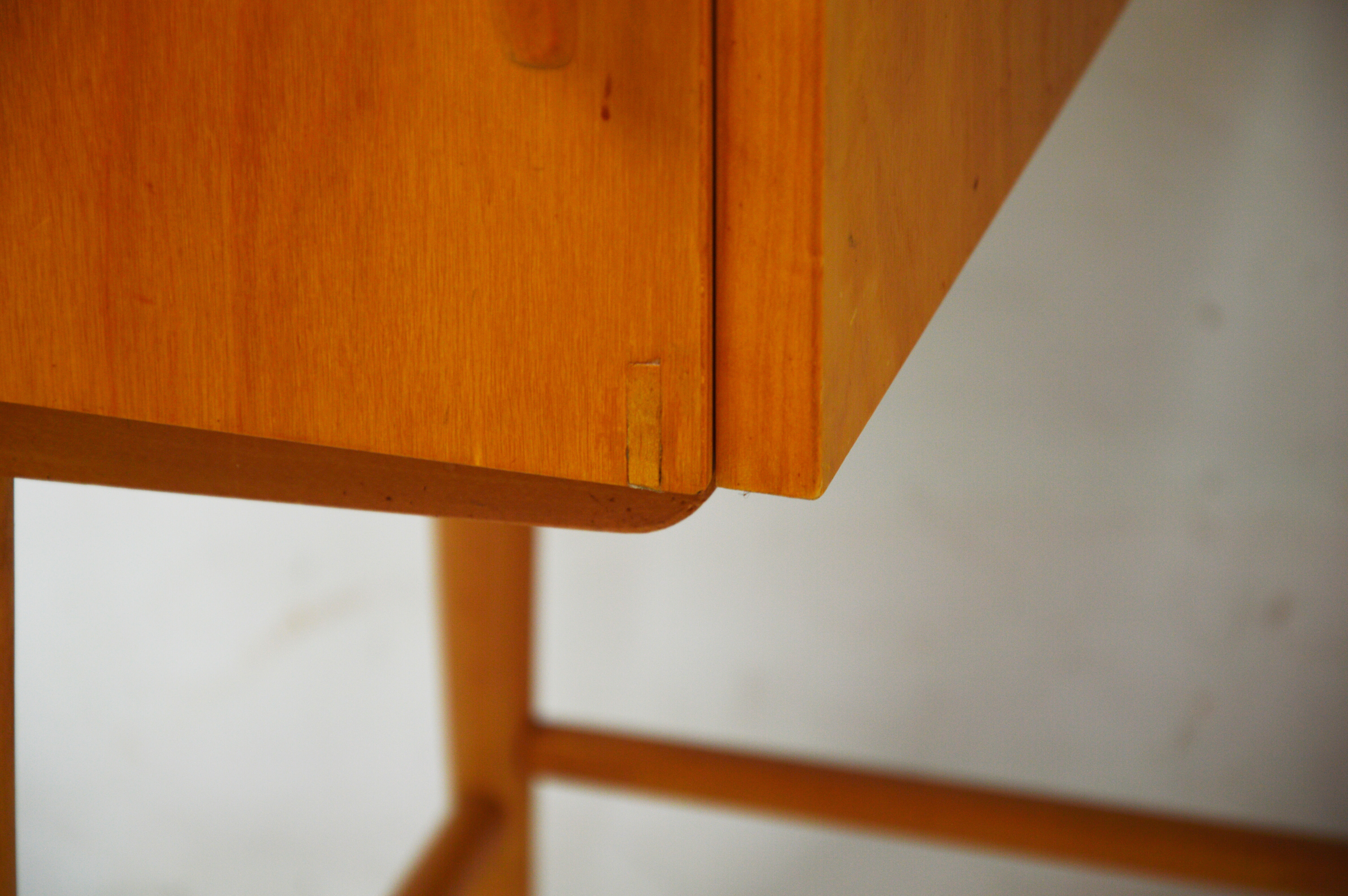 1970s dressing table